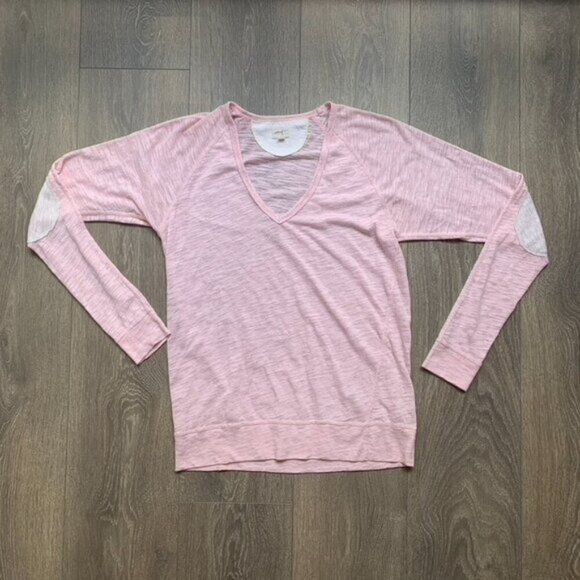 Aritzia Wilfred Free Long Sleeve Henley Top Heathered Burn out Pink Size XS - Picture 8 of 12